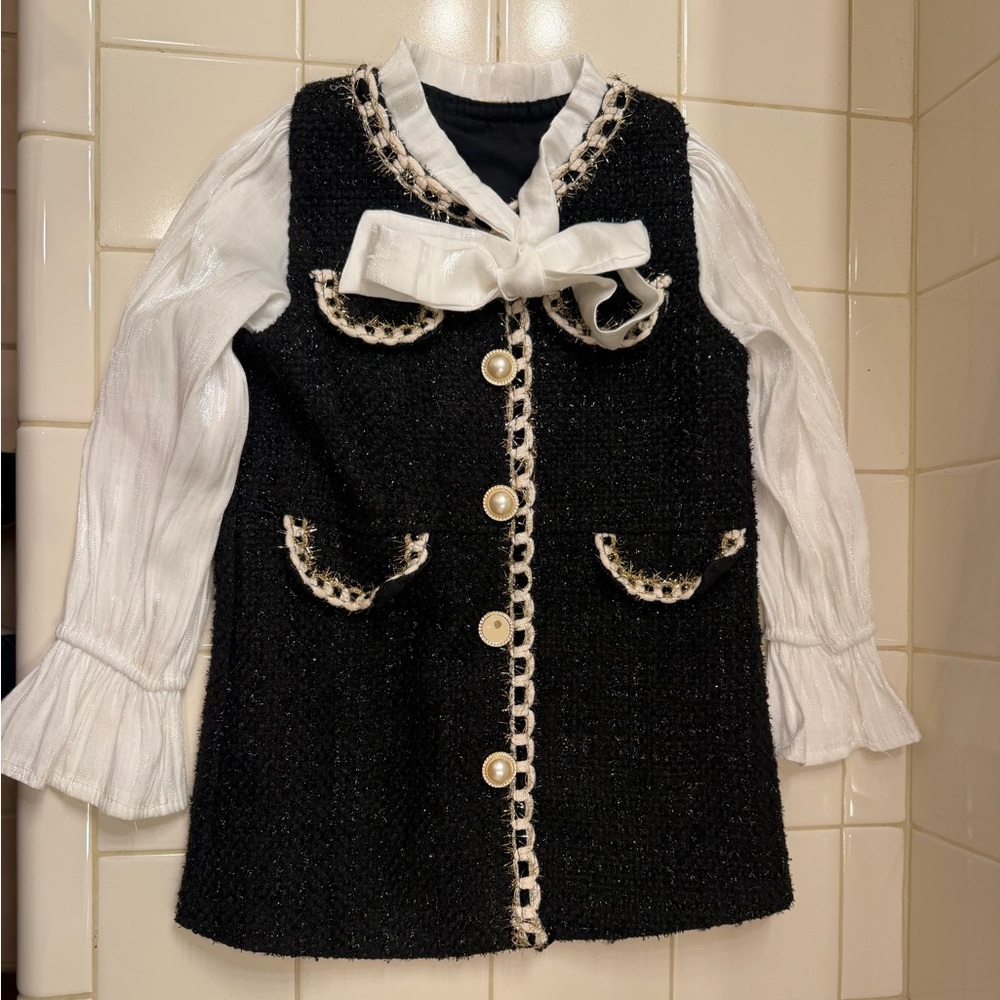 A-Line Girls Dress, approx size 5-6.